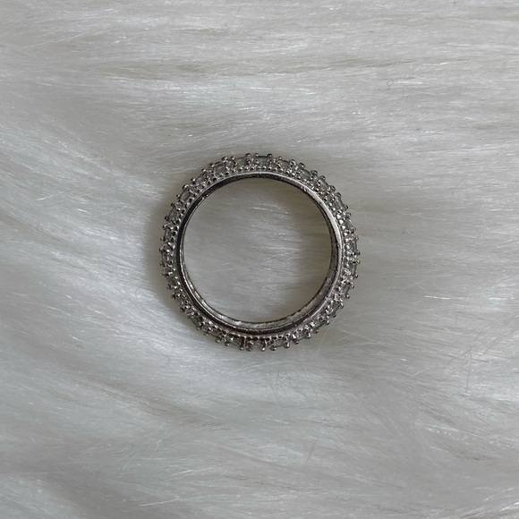 Pavé style crystal and silver-tone ring, size 5.75 - Picture 5 of 5